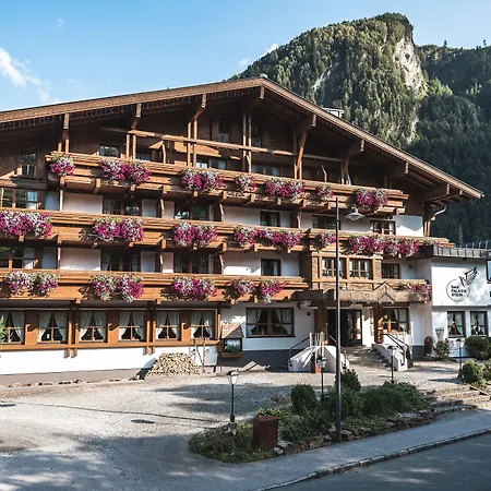 Hotel Das Falkenstein-2