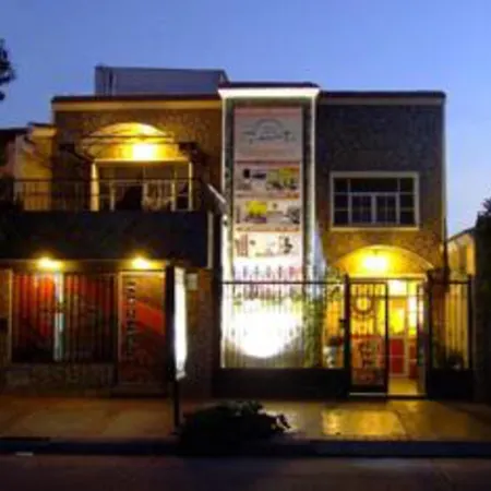 La Casa De Mia Mama-3