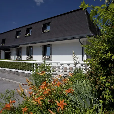 Aparthotel Vila Minka-2