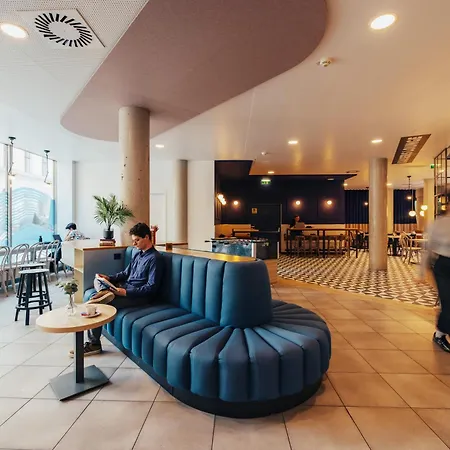 Meininger Hotel Wien Downtown Franz-2