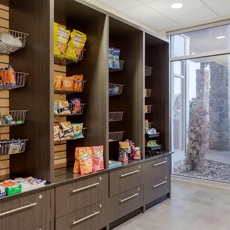 Best Western Plus Eastgate Inn&Suites-3