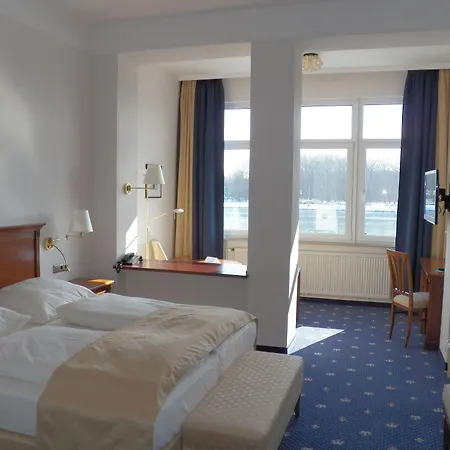 Hotel Deutscher Kaiser-2