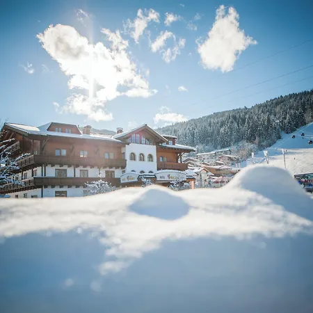 Alpines Gourmet Hotel Montanara-2