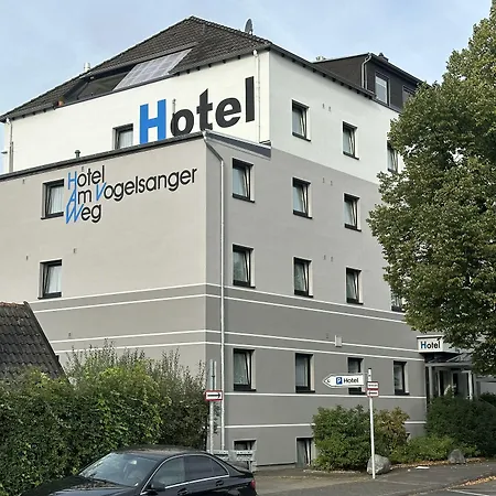 Hotel Am Vogelsanger Weg-2