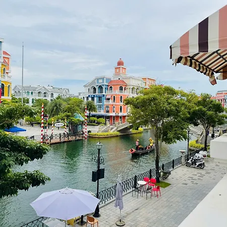 Lia Homestay Grand World Phu Quoc - Sunny Venice Apartment-3