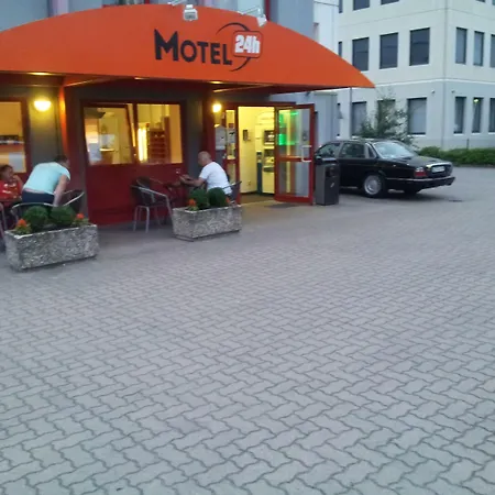 Motel 24H Hannover-3