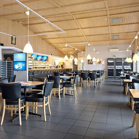 Sure Hotel By Best Western Lagan-2