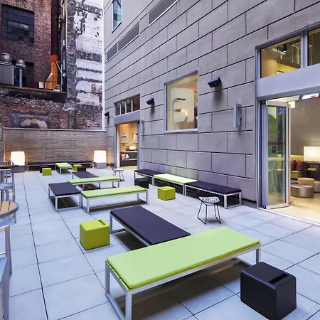 Aloft By Marriott Manhattan Downtown - Financial District-3