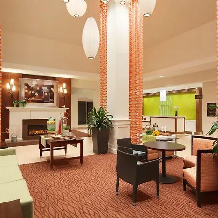 Hilton Garden Inn Boston Logan Airport-2