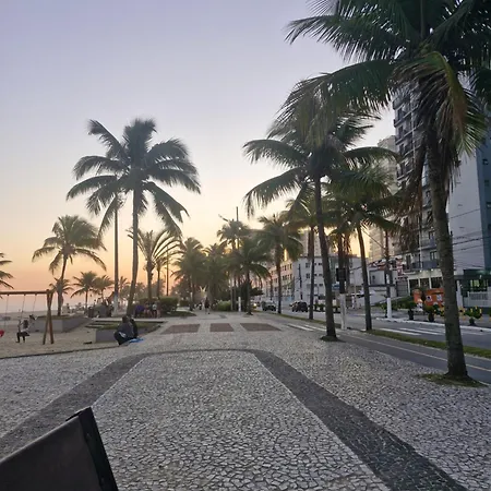 Kitnet Linda A 250M Da Praia Em Praia Grandesp-2