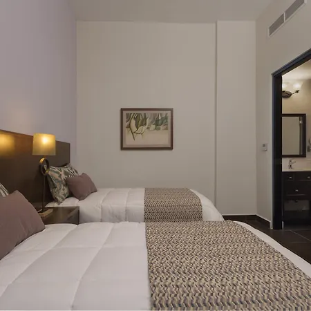 Decanter Hotel-2