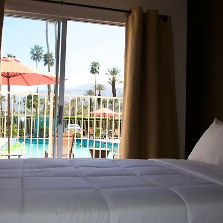 Delos Reyes Palm Springs-2