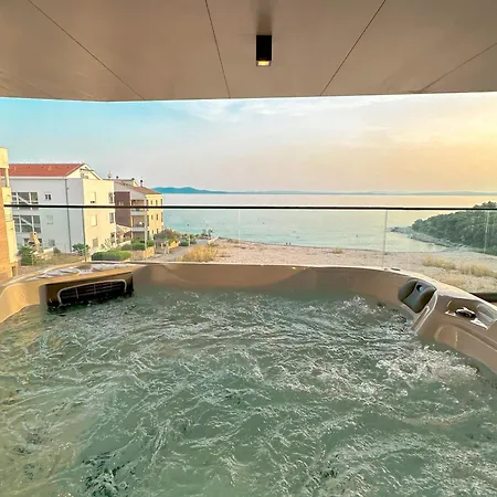 Apartment Amber With Jacuzzi & Sea View-2