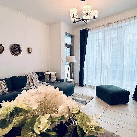 Cozy 1Bd In Dubai Marina-3