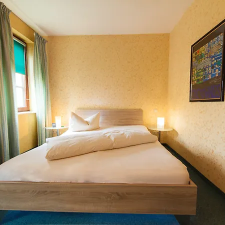 Garni-Hotel An der Weide-2