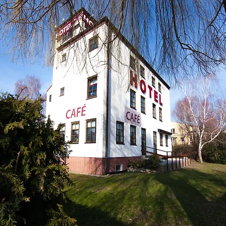 Garni-Hotel An der Weide-3