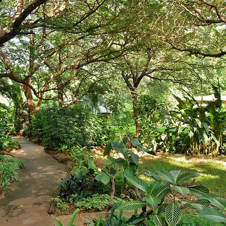 Bayete Guest Lodge-2