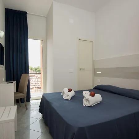 Hotel Scarlet-2