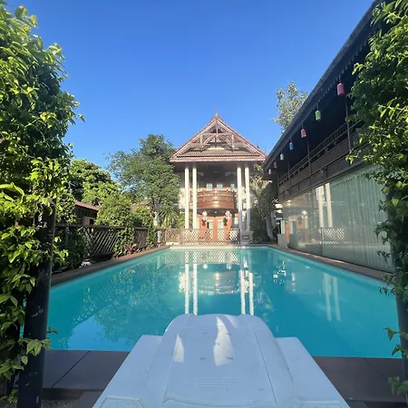 Pha Thai House-3