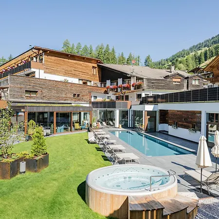 Alpenwellnesshotel St. Veit-2