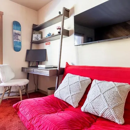 Scenic Views Hot Tub Ski Shuttle Pet Friendly-3