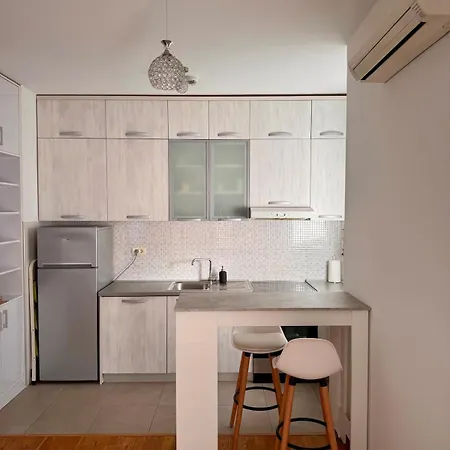 Bright & Modern Apartment In City Kvart-3