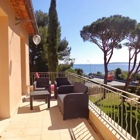 Villa sur mer, chez Angelina-3