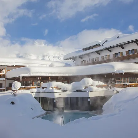 Gut Wenghof - Family Resort Werfenweng-3