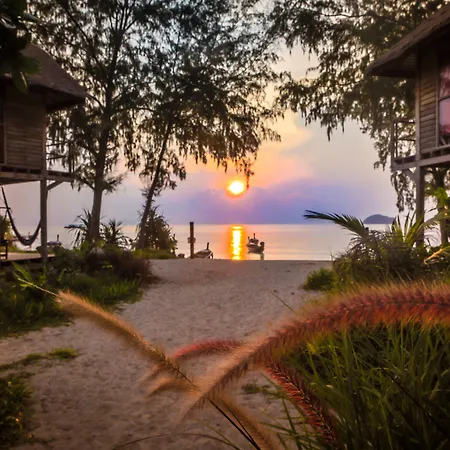 Castaway Resort Koh Lipe-2