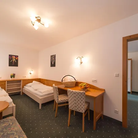 Hotel Hellweger-3