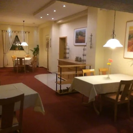 Hotel zum Schnackel-2