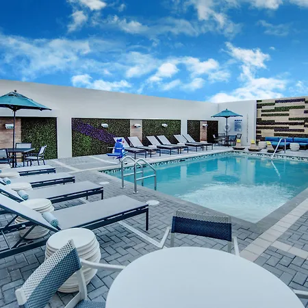 Towneplace Suites By Marriott Miami Airport-3