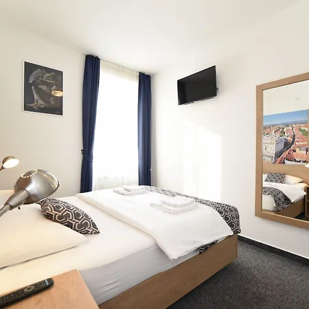 Hotel Orient Zagreb-2