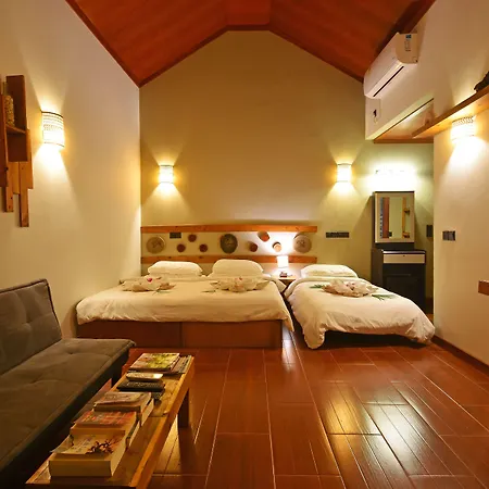Beach Villa Ukulhas-3