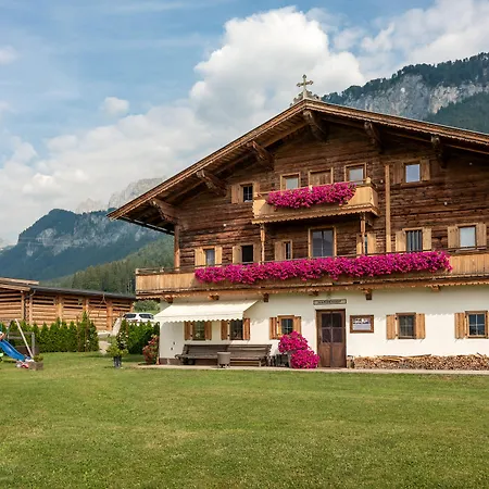 Narzenhof Wellness Chalets, Familien&Luxus Apartments am Bauernhof-3