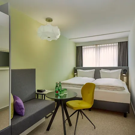 H+ Hotel Wien-3