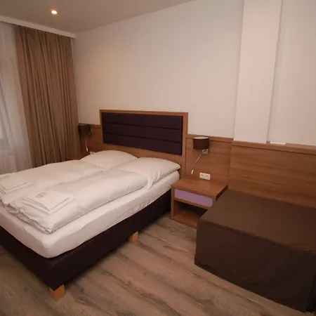 Slamba Hostel-2