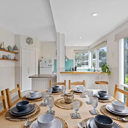 Sanders Beach House in Silverleaves-2