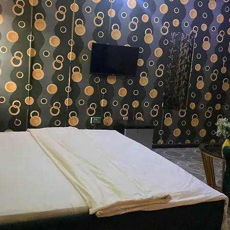 Ay Hotel Reloaded-3
