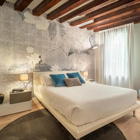 Ca D'Oro Charming Apartment R&R-2
