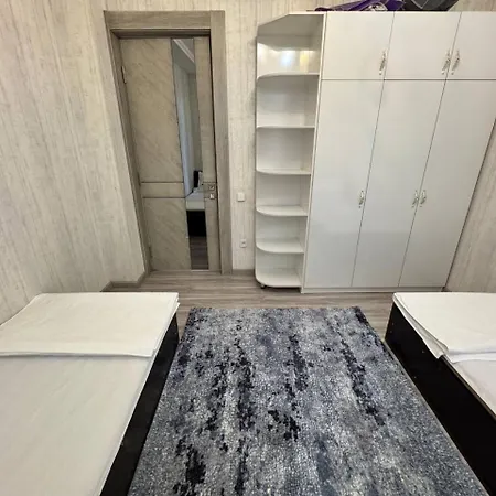Apartment Lux 4 Rooms-2