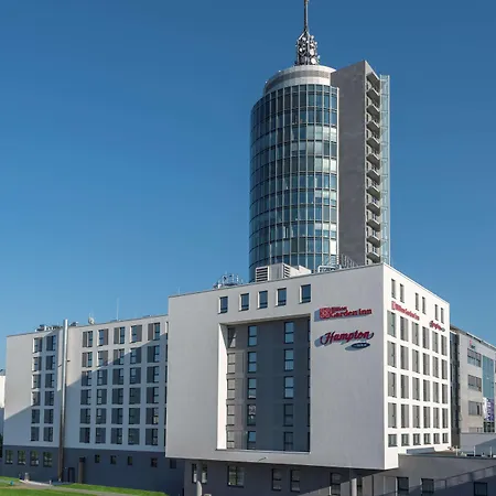 Hampton By Hilton Munich City West-2