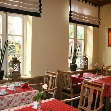 Hotel Altes Stadthaus-3