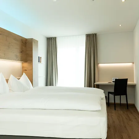Jet Hotel Zurich Airport-3