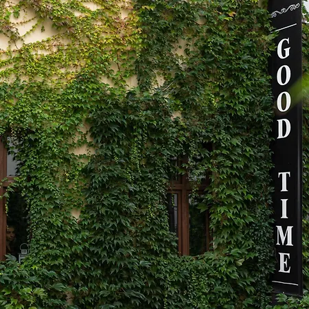 Good Time Aparthotel-2