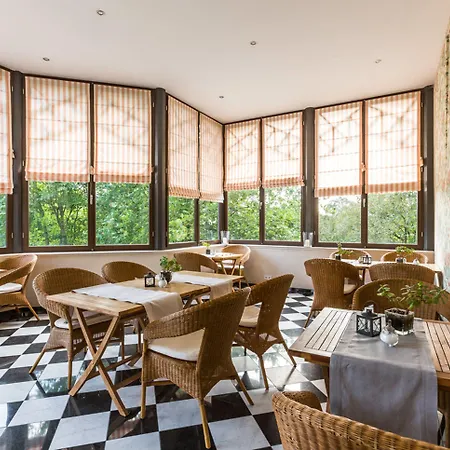 Hotel Schloss Gamehl-3