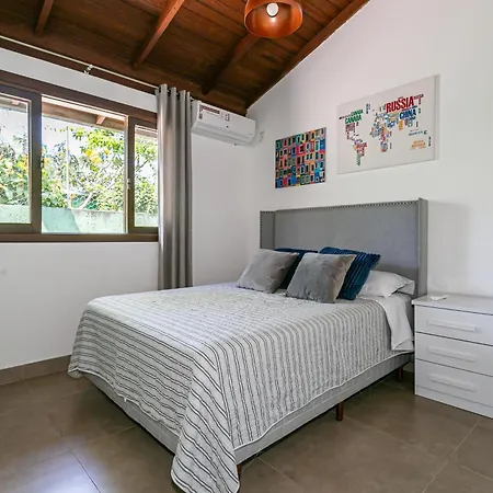 Casa No Bairro Campeche-3