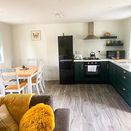 Shannon Castle Holiday Cottages - Type D By Trident Holiday Homes-2