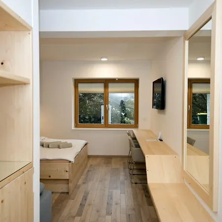 Vila Alpina-3