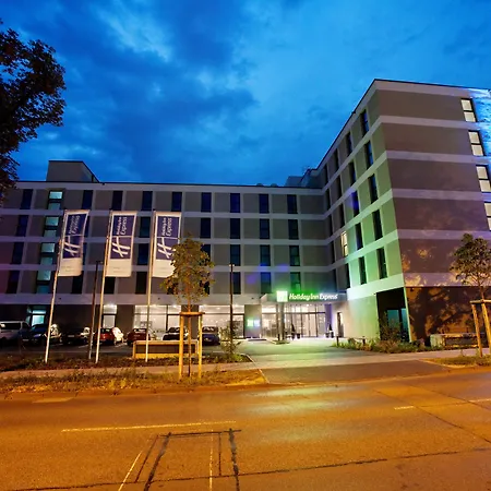 Holiday Inn Express - Darmstadt By Ihg-2
